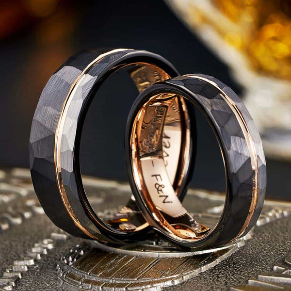 Gehämmerter Wolfram Ehering Schwarz Roségold - Frontlinie